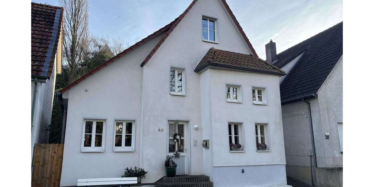 Einfamilienhaus Vlotho - 3.5 Zimmer, 108 m&sup2;, 195.000&euro; | Angebot:25519883