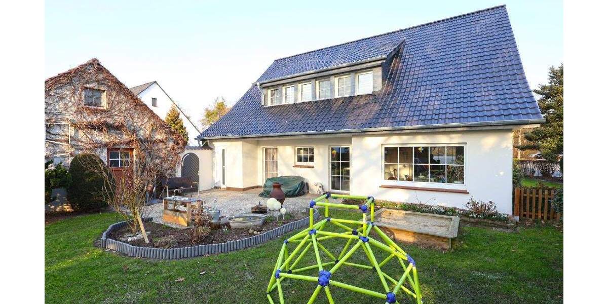 Einfamilienhaus Lübbecke - 6 Zimmer, 195 m&sup2;, 345.000&euro; | Angebot:25777039