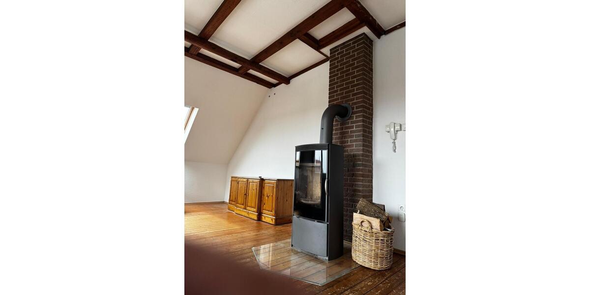 Dachgeschoßwohnung Herford Diebrock - 4 Zimmer, 105 m&sup2;, 1.450&euro; | Angebot:25865873