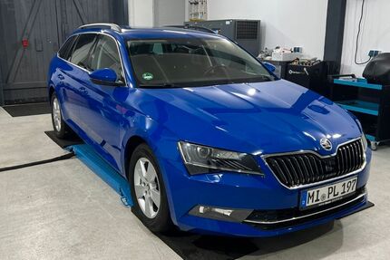 Skoda Superb 165.000 km 17.500 &euro; Minden 32425