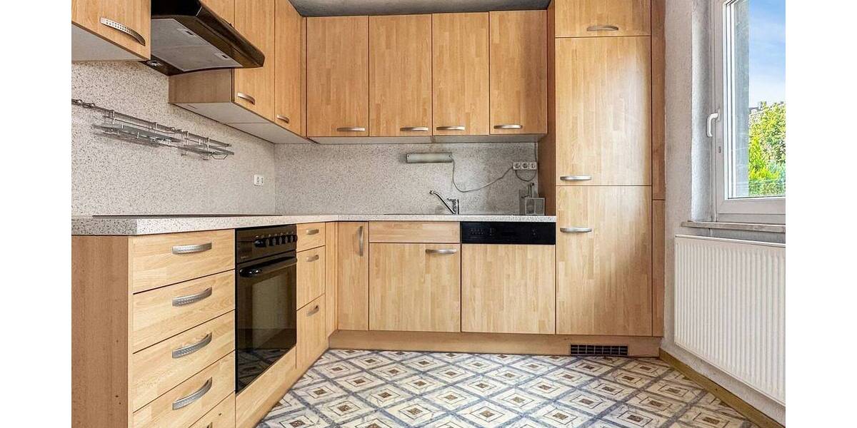 Einfamilienhaus Porta Westfalica Kleinenbremen - 8 Zimmer, 185 m&sup2;, 230.000&euro; | Angebot:25929197