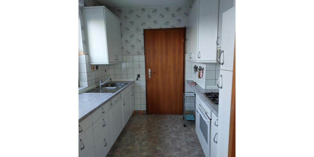 Einfamilienhaus Niedernwöhren - 6.5 Zimmer, 185 m&sup2;, 279.000&euro; | Angebot:24525616