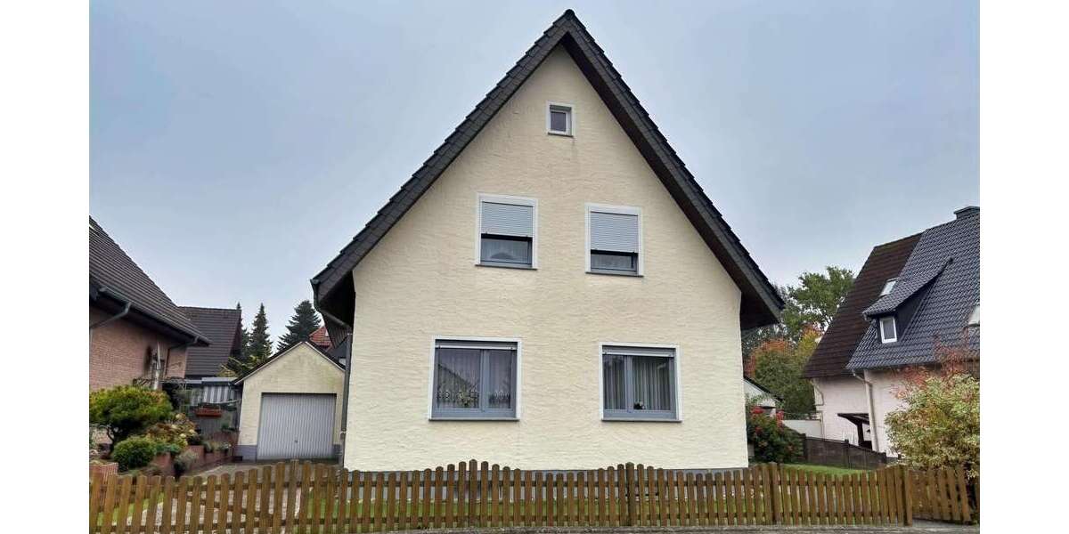 Einfamilienhaus Enger - 6 Zimmer, 144 m&sup2;, 239.000&euro; | Angebot:25196172