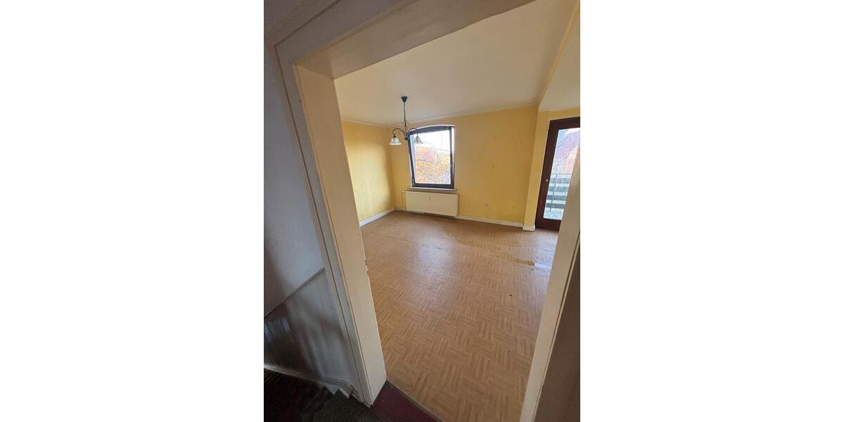 Mehrfamilienhaus, Wohnhaus Bückeburg - 16 Zimmer, 200 m&sup2;, 130.000&euro; | Angebot:25750049