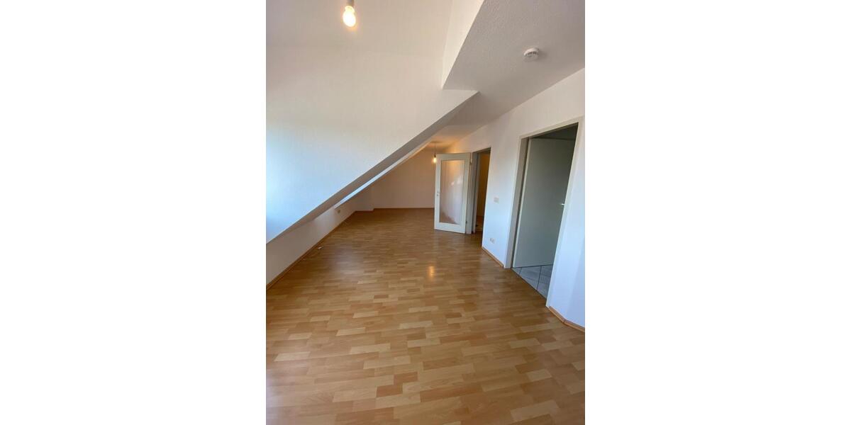 Dachgeschoßwohnung Stadthagen - 2 Zimmer, 58 m&sup2;, 528&euro; | Angebot:26248111