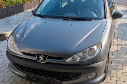Peugeot 206 144.057 km 1.300 &euro; Lübbecke 32312
