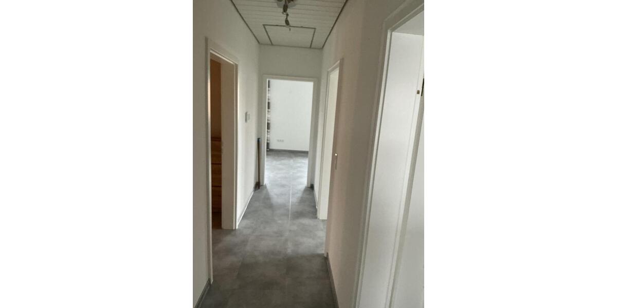 Dachgeschoßwohnung Kirchlengern - 2 Zimmer, 95 m&sup2;, 850&euro; | Angebot:25894573