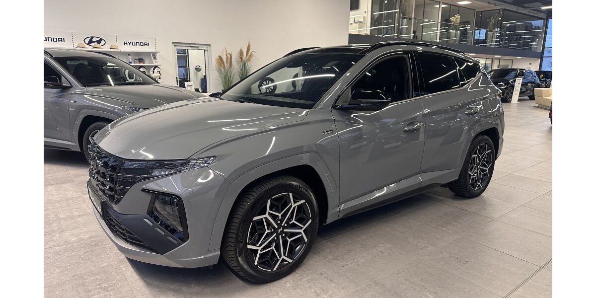 Hyundai TUCSON 62.900 km 32.590 &euro; Espelkamp 32339