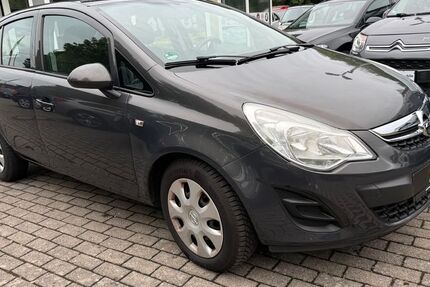 Opel Corsa 140.123 km 4.350 &euro; Löhne 32584