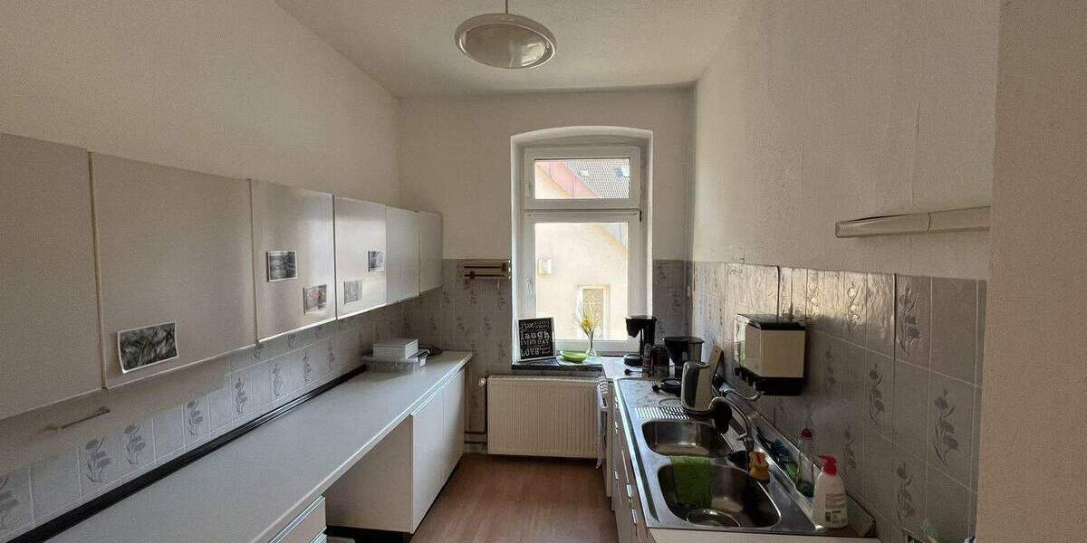 Mehrfamilienhaus, Wohnhaus Vlotho - 8 Zimmer, 302 m&sup2;, 340.000&euro; | Angebot:25686493