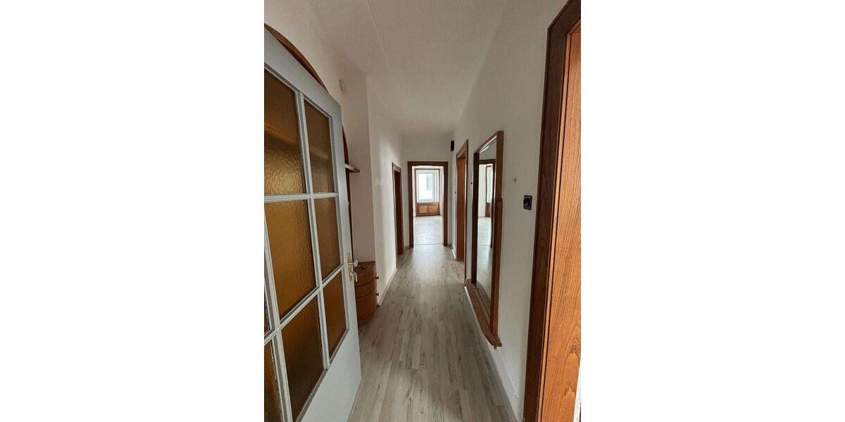 Etagenwohnung Herford - 3 Zimmer, 95 m&sup2;, 1.190&euro; | Angebot:25900428