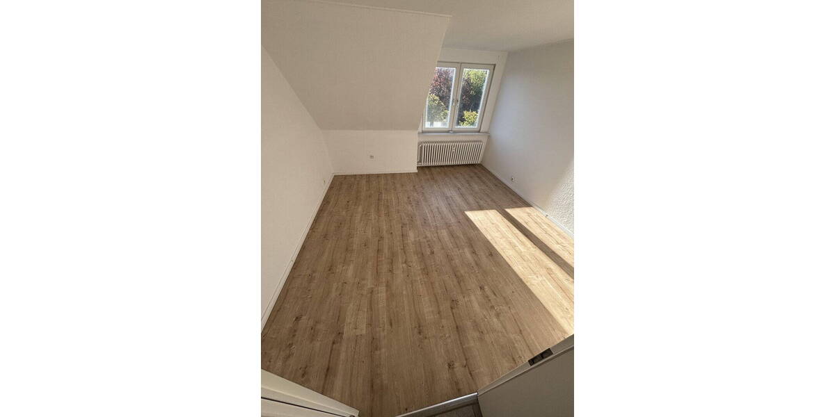 Etagenwohnung Stadthagen - 4 Zimmer, 95 m&sup2;, 165.000&euro; | Angebot:26302309