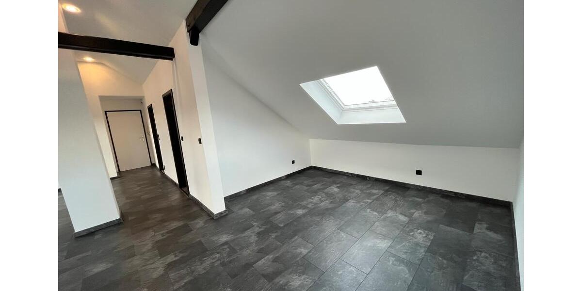 Dachgeschoßwohnung Bad Salzuflen Biemsen-Ahmsen - 2 Zimmer, 43 m&sup2;, 500&euro; | Angebot:26697848