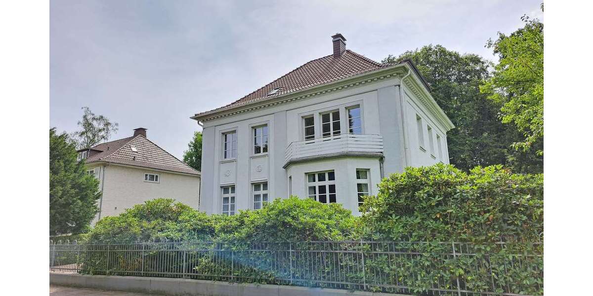 Etagenwohnung Herford - 3 Zimmer, 118 m&sup2;, 1.000&euro; | Angebot:24902229