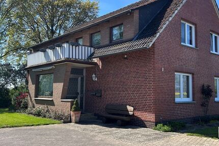 Interessantes Wohnhaus mit 2 Wohnungen, Nebengebäude und Grünland - Haus Stolzenau | Angebot:26858258