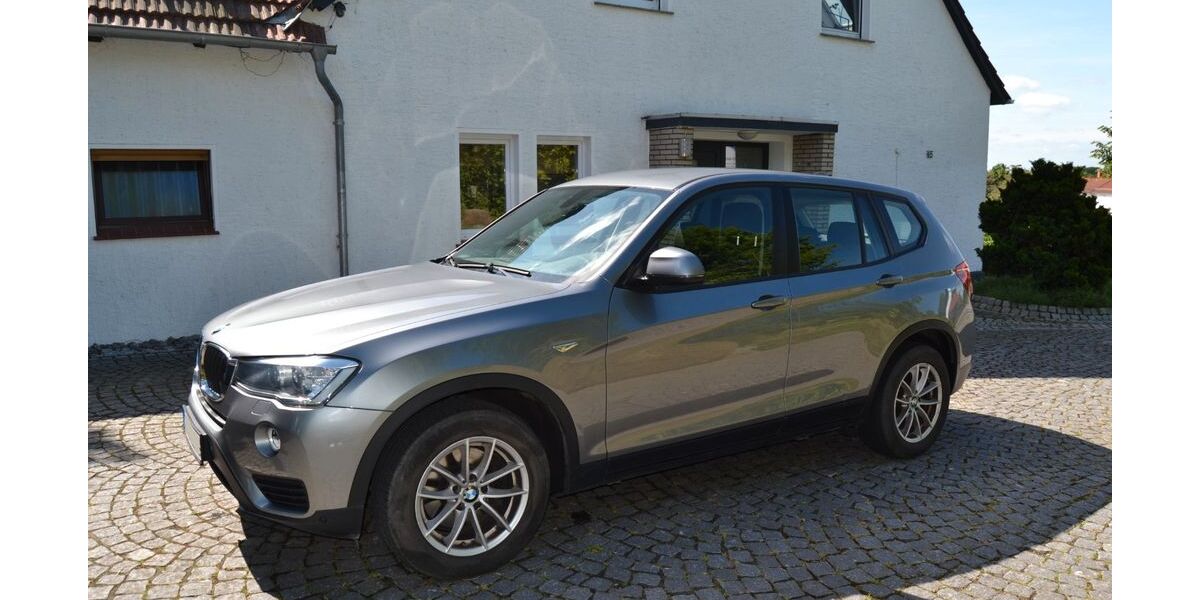 BMW X3 220.000 km 9.900 &euro; Hüllhorst 32609