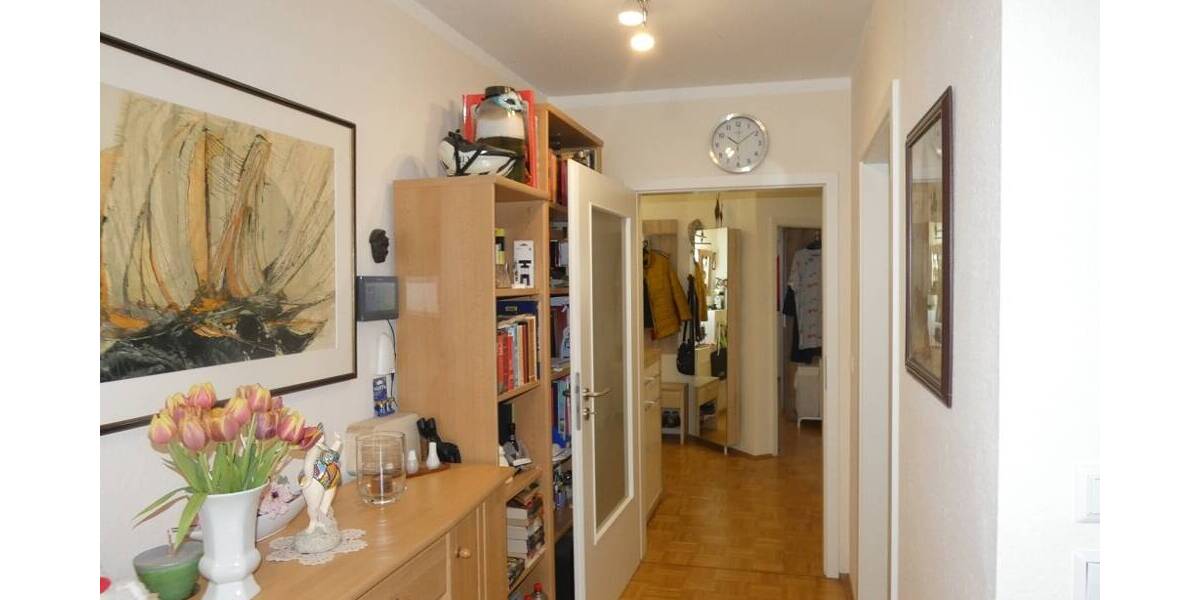 Etagenwohnung Bückeburg - 3 Zimmer, 84 m&sup2;, 298.000&euro; | Angebot:25995802