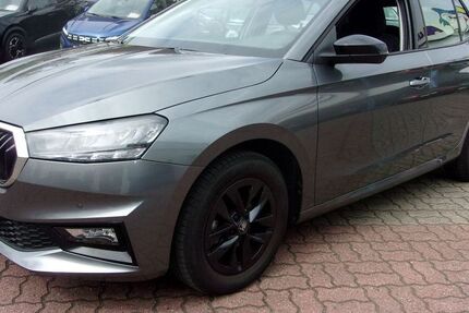 Skoda Fabia 15.000 km 17.750 &euro; Herford 32051
