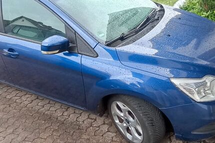 Ford Focus 202.000 km 2.500 &euro; Dörentrup 32694