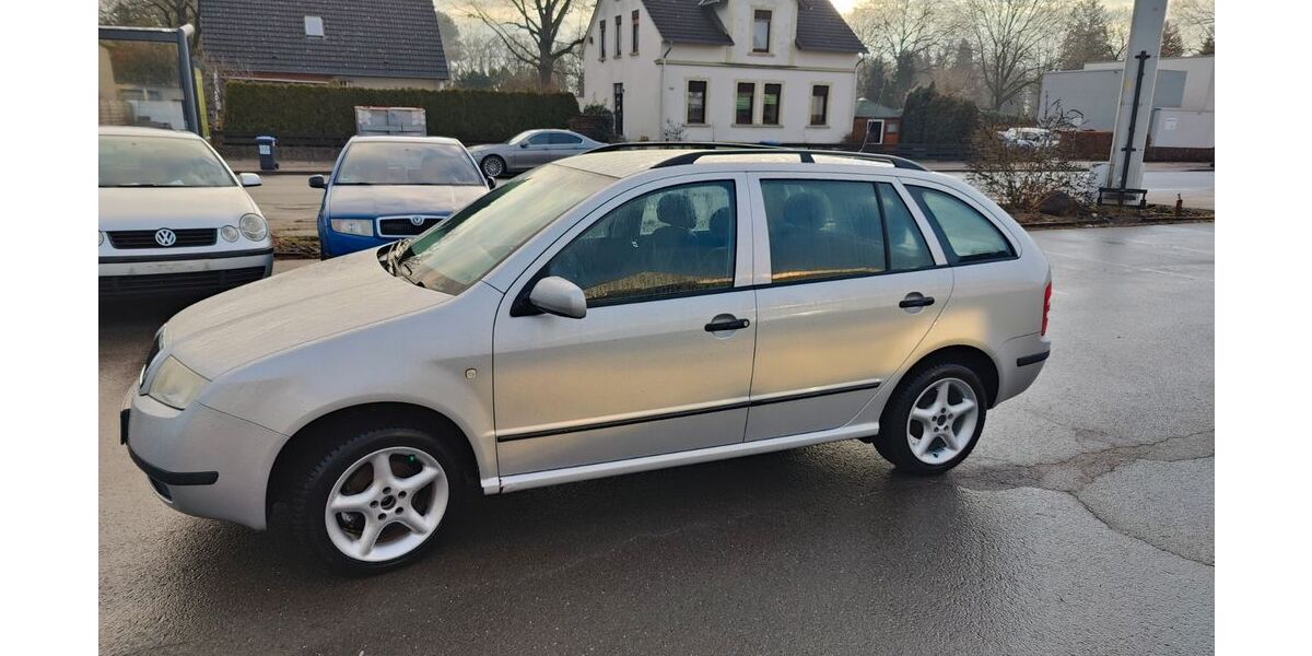 Skoda Fabia 203.500 km 3.000 &euro; Minden 32425