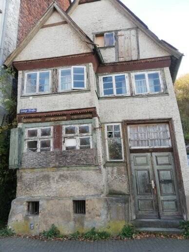 Einfamilienhaus Vlotho - 5 Zimmer, 120 m&sup2;, 59.000&euro; | Angebot:25687963