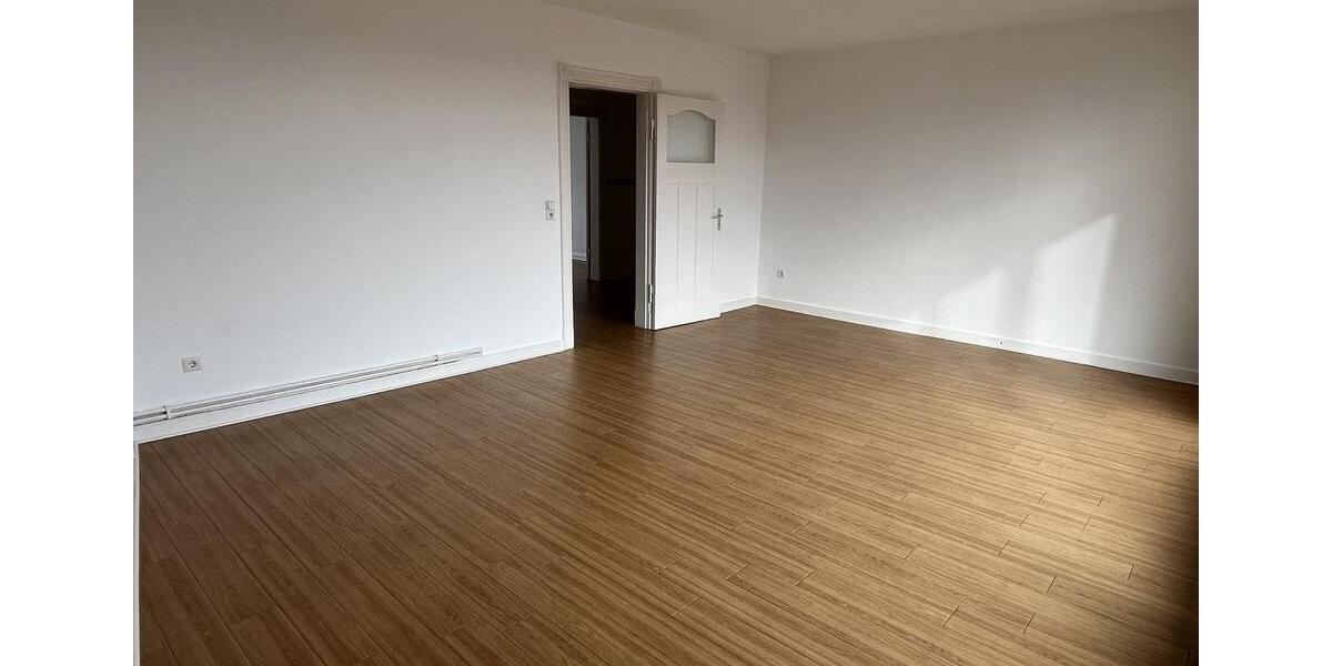 Etagenwohnung Bad Salzuflen - 5 Zimmer, 166 m&sup2;, 1.045&euro; | Angebot:24803540