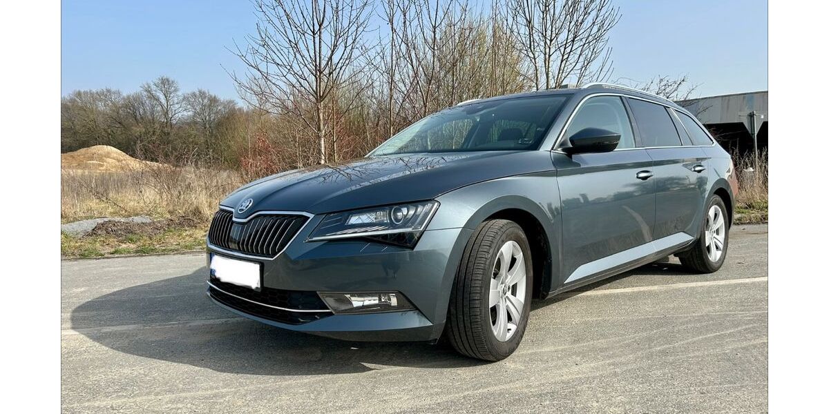 Skoda Superb 130.000 km 17.300 &euro; Hüllhorst 32609