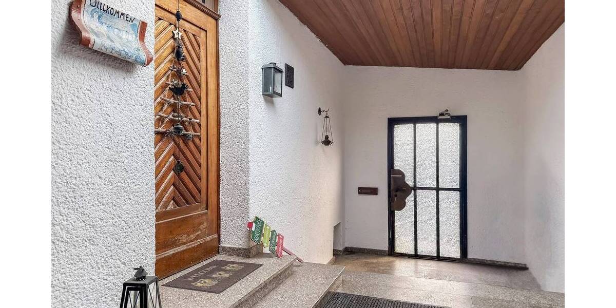 Mehrfamilienhaus, Wohnhaus Extertal Bösingfeld - 6 Zimmer, 130 m&sup2;, 195.000&euro; | Angebot:26230716