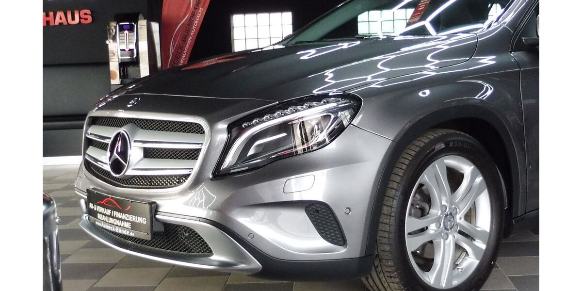Mercedes-Benz GLA 200 88.400 km 16.999 &euro; Bünde 32257