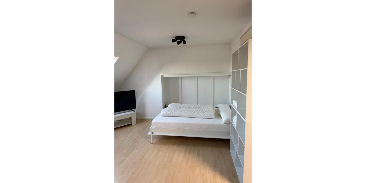 Dachgeschoßwohnung Porta Westfalica - 1 Zimmer, 33 m&sup2;, 92.000&euro; | Angebot:27230019