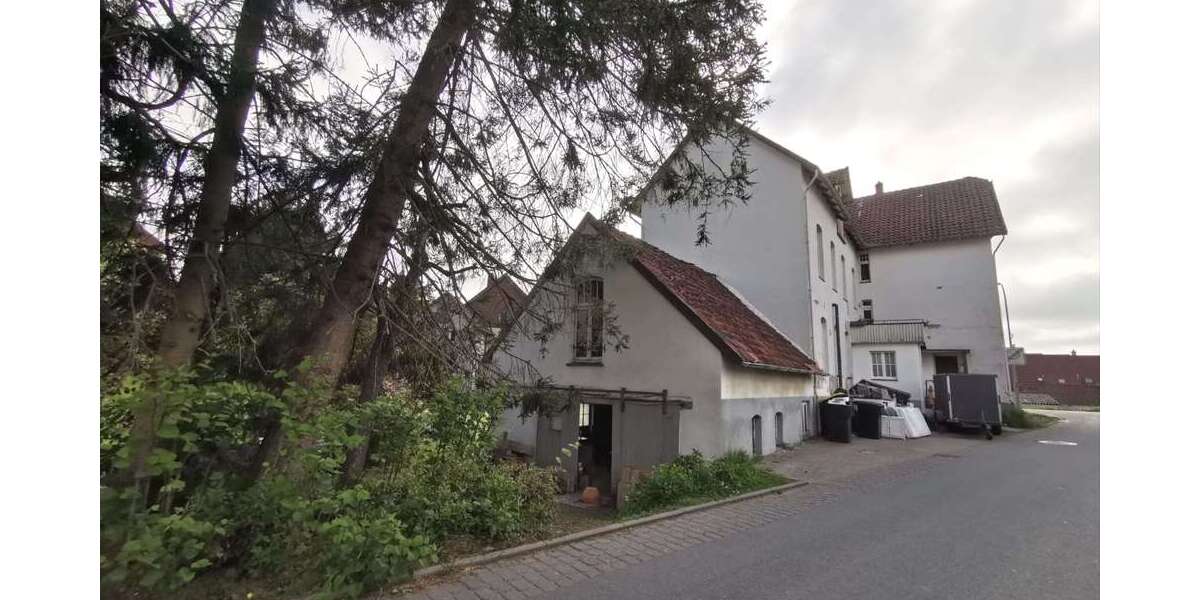 Einfamilienhaus Kalletal - 10 Zimmer, 274 m&sup2;, 240.000&euro; | Angebot:22300692