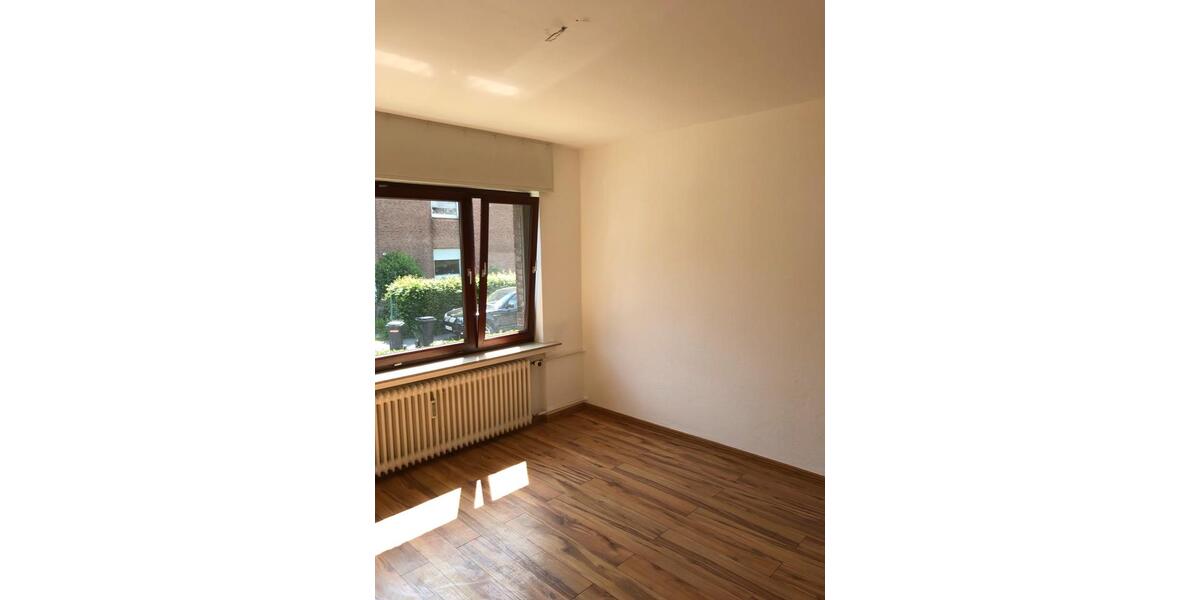 Hochparterre Minden Kuhlenkamp - 3 Zimmer, 81 m&sup2;, 685&euro; | Angebot:26515552