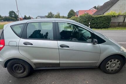 Mercedes-Benz A 180 260.000 km 850 &euro; Minden 32425