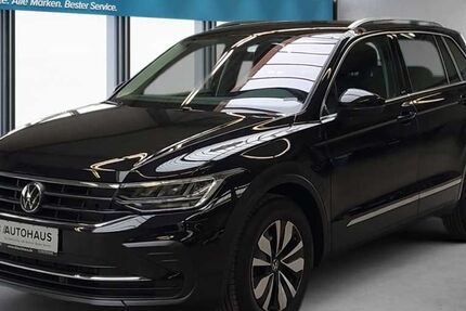 VW Tiguan 72.967 km 27.680 &euro; Bad Salzuflen 32105