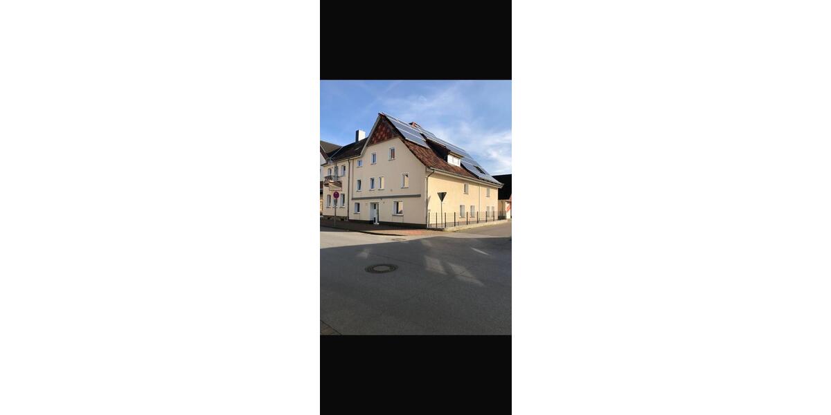 Etagenwohnung Rodenberg - 4 Zimmer, 106 m&sup2;, 1.150&euro; | Angebot:25935216