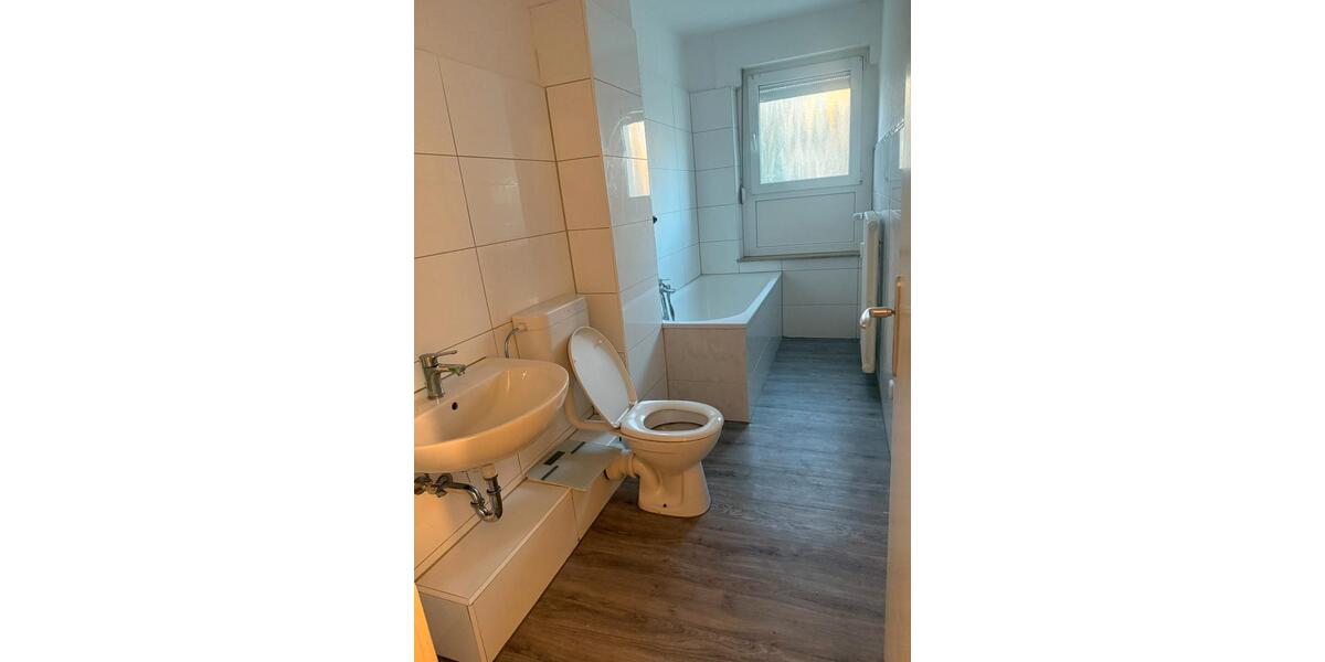 Erdgeschoßwohnung Minden Kuhlenkamp - 2 Zimmer, 65 m&sup2;, 560&euro; | Angebot:26506482