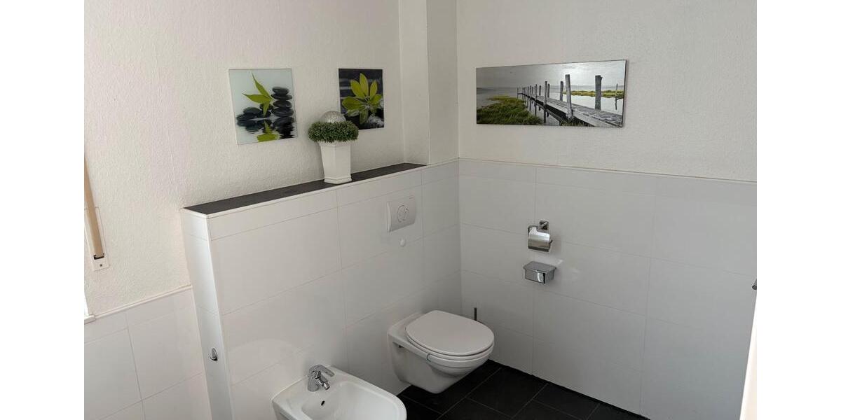 Erdgeschoßwohnung Bad Oeynhausen - 3 Zimmer, 120 m&sup2;, 375.000&euro; | Angebot:26285749