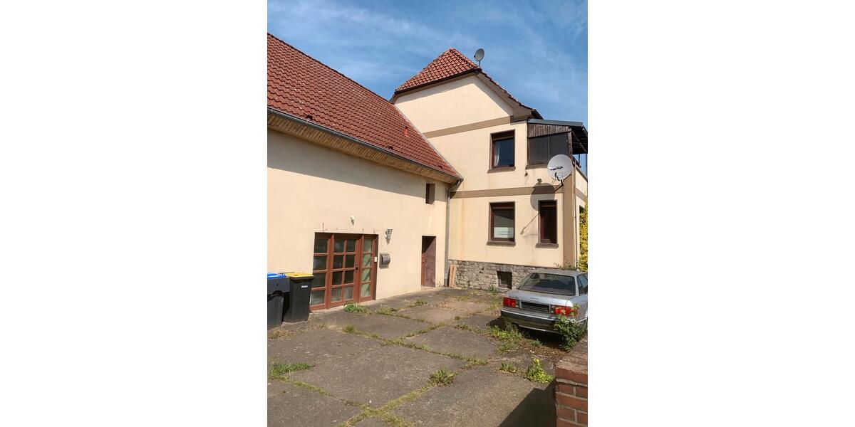 Einfamilienhaus Kalletal - 9 Zimmer, 284 m&sup2;, 140.000&euro; | Angebot:25922923