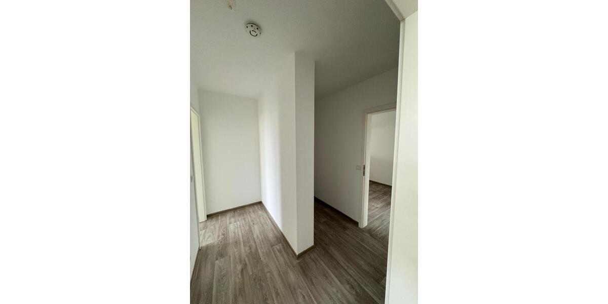 Etagenwohnung Lübbecke - 3 Zimmer, 79 m&sup2;, 391&euro; | Angebot:26070690