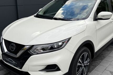 Nissan Qashqai 82.000 km 14.900 &euro; Herford 32051