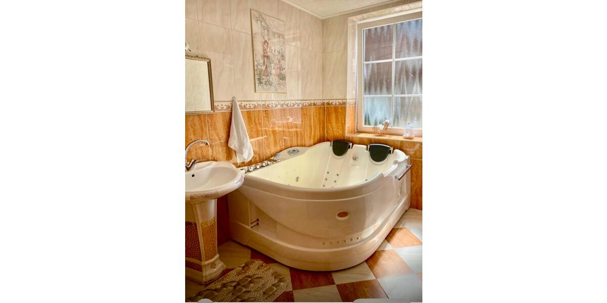 Einfamilienhaus Stadthagen - 7 Zimmer, 190 m&sup2;, 295.000&euro; | Angebot:24537141