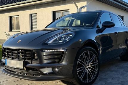 Porsche Macan 104.000 km 41.900 &euro; Bückeburg 31655