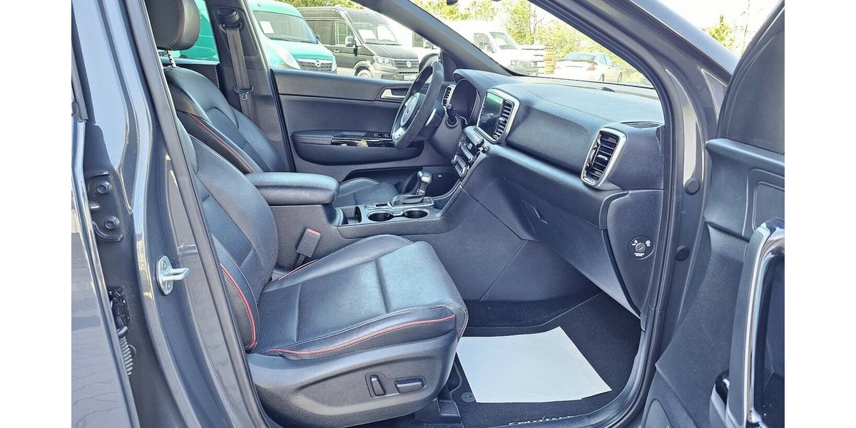 Kia Sportage GT-Line 4WD LEDER AHK NAVI 360° KAMERA 118.156 km 23.990 &euro; Löhne 32584