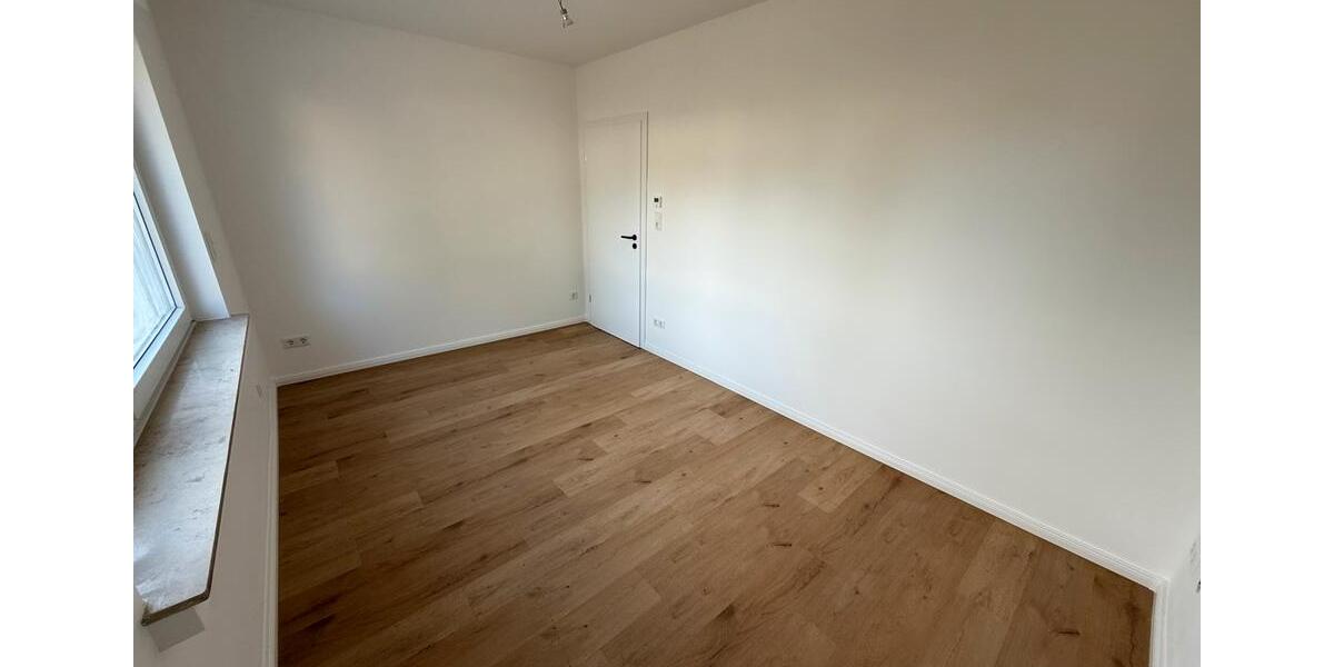 Etagenwohnung Bad Salzuflen Ehrsen-Breden - 3 Zimmer, 100 m&sup2;, 1.300&euro; | Angebot:25831702