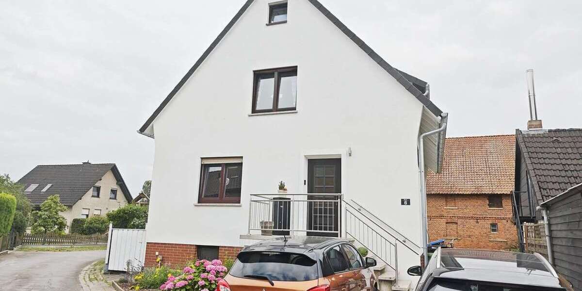 Einfamilienhaus Rinteln - 6 Zimmer, 130 m&sup2;, 245.000&euro; | Angebot:27033261