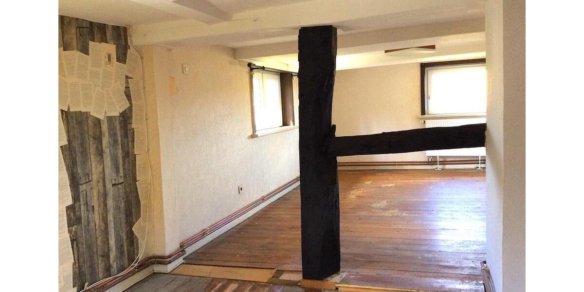 Einfamilienhaus Extertal - 10 Zimmer, 242 m&sup2;, 219.000&euro; | Angebot:26296392