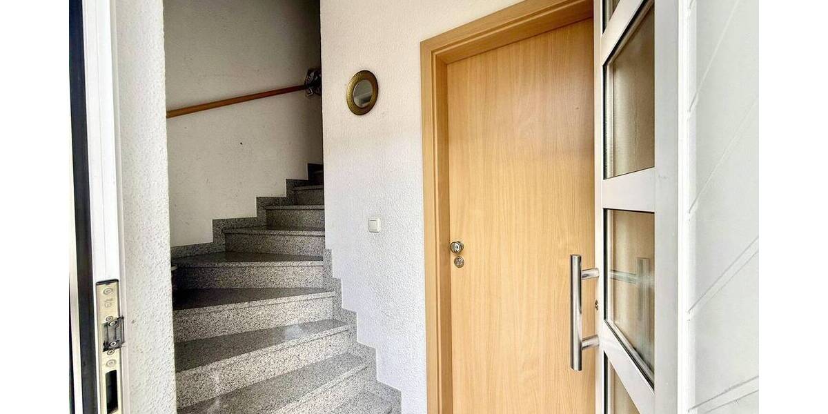 Doppelhaushälfte Löhne Obernbeck - 5 Zimmer, 135 m&sup2;, 270.000&euro; | Angebot:25685804