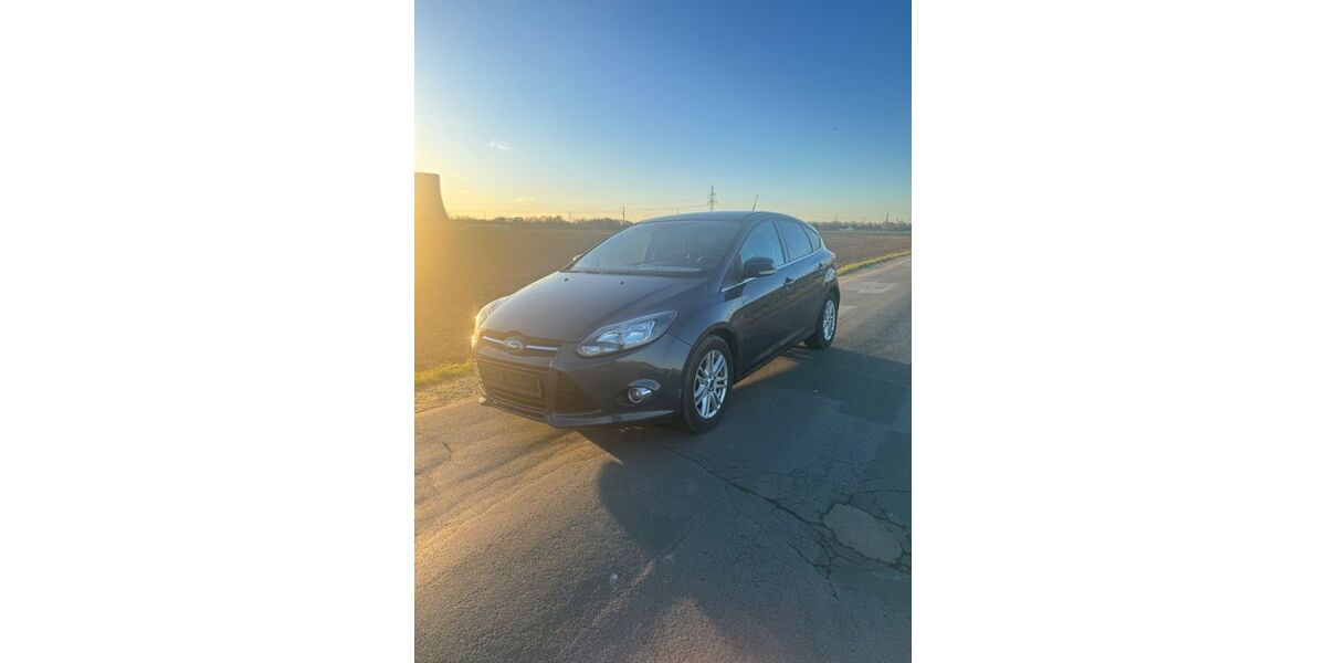 Ford Focus 119.965 km 5.050 &euro; Petershagen 32469