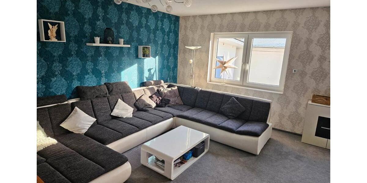 Einfamilienhaus Uchte - 11 Zimmer, 240 m&sup2;, 350.000&euro; | Angebot:26487375