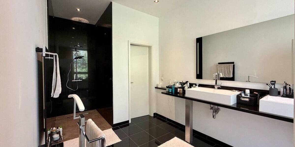 Mehrfamilienhaus, Wohnhaus Herford Falkendiek - 5 Zimmer, 439 m&sup2;, 1.150.000&euro; | Angebot:26305954